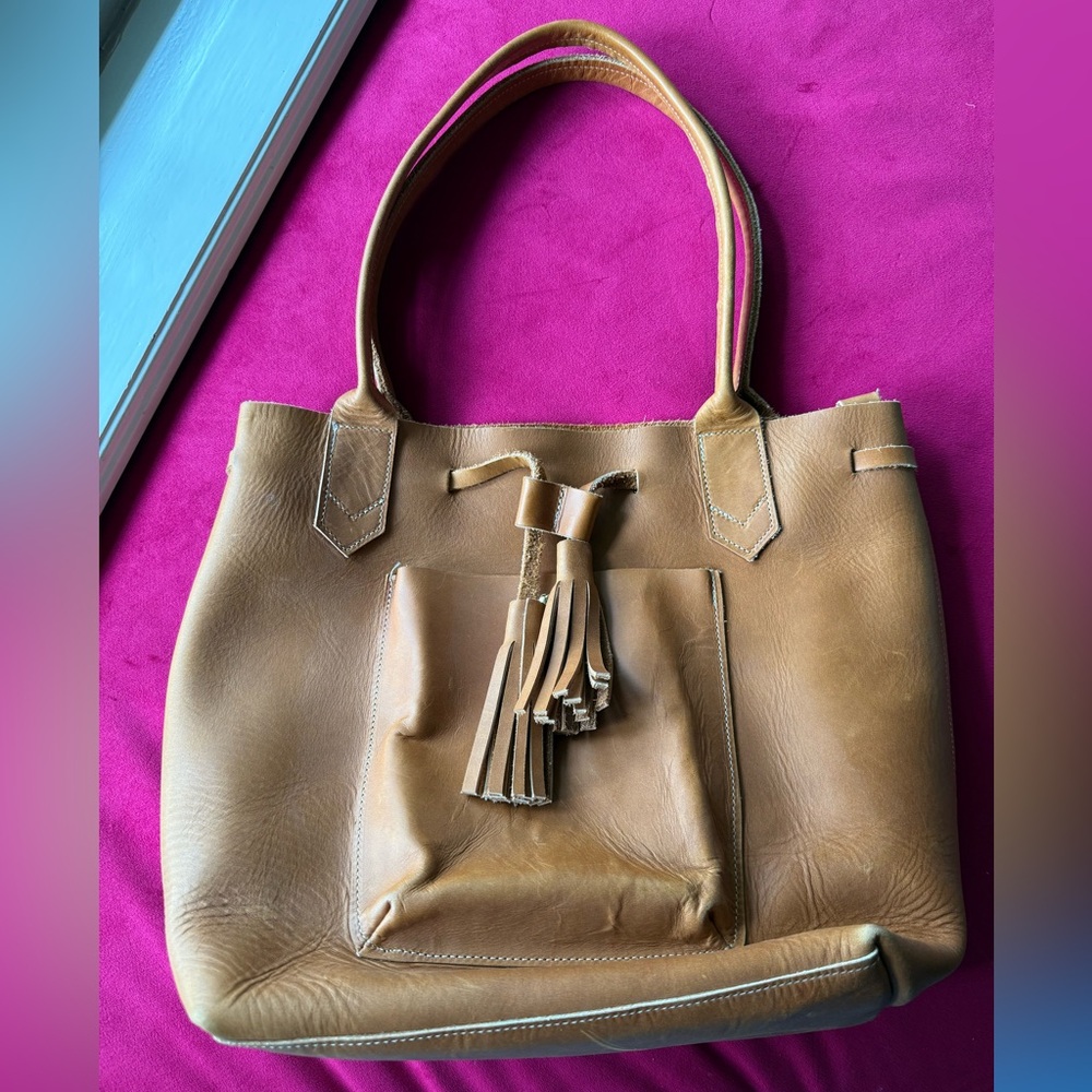 Bubo Handmade Leather Tote / Bucket Bag